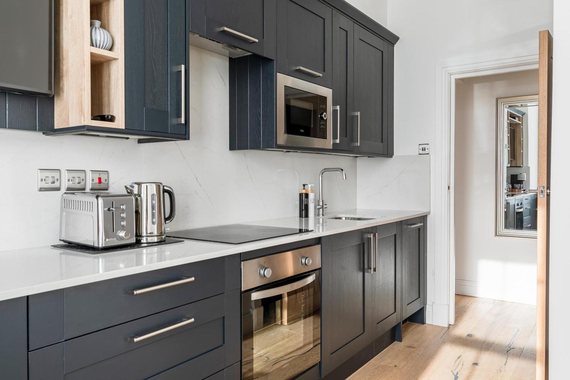 Modern Aptmt, 2 Stops To Central London, Smart Lock, Netflix Ealing Extérieur photo